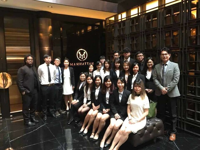 The Manhattan Bar in The Regent Hotel Singapore is awarded as the No. 1 bar in Asia